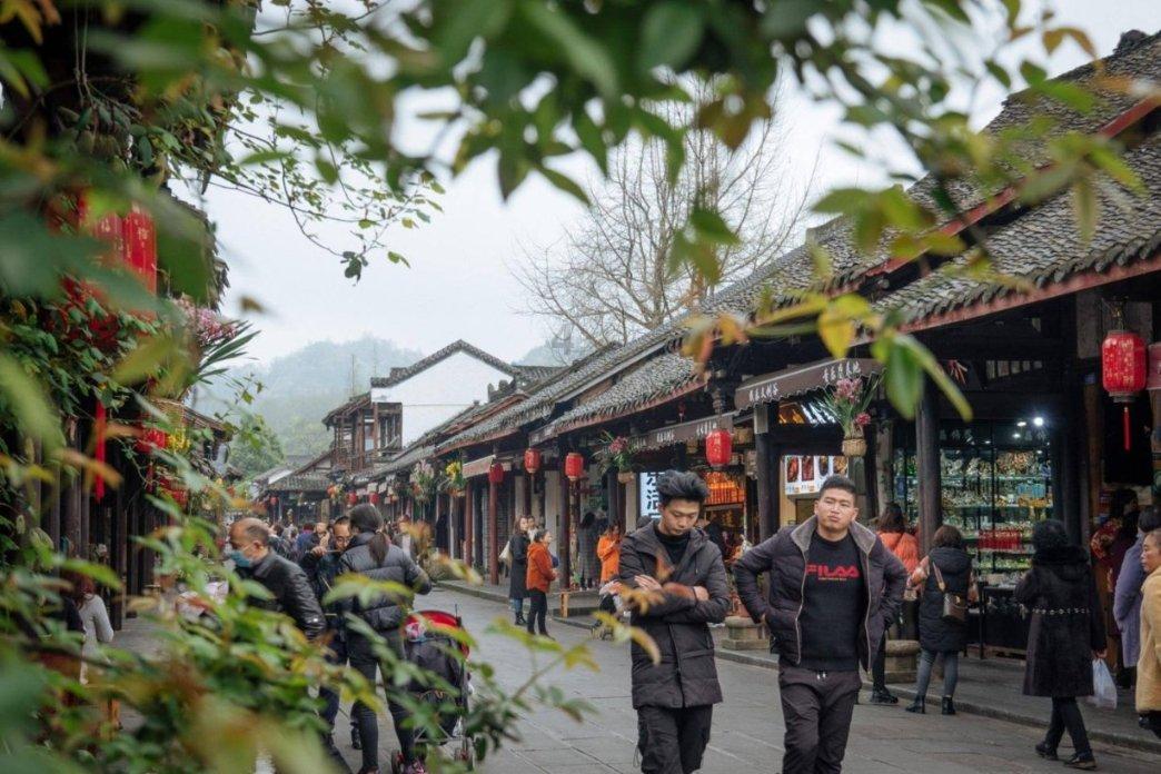 探索无限可能,畅享你如何看待自己?问答社区